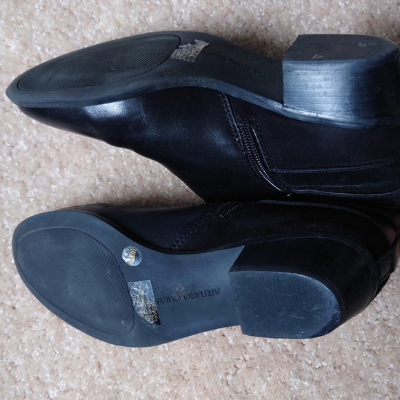 Arturo Chiang 6.5 Black Ankle Boots - Picture 6 of 7